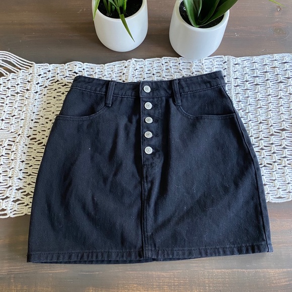 J. Galt black button fly skirt - Picture 2 of 6